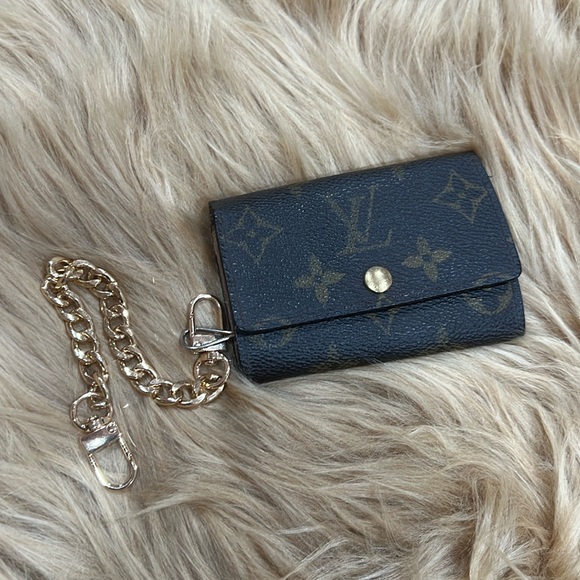 Authentic❤️Louis Vuitton Monogram Key Case - Picture 4 of 16